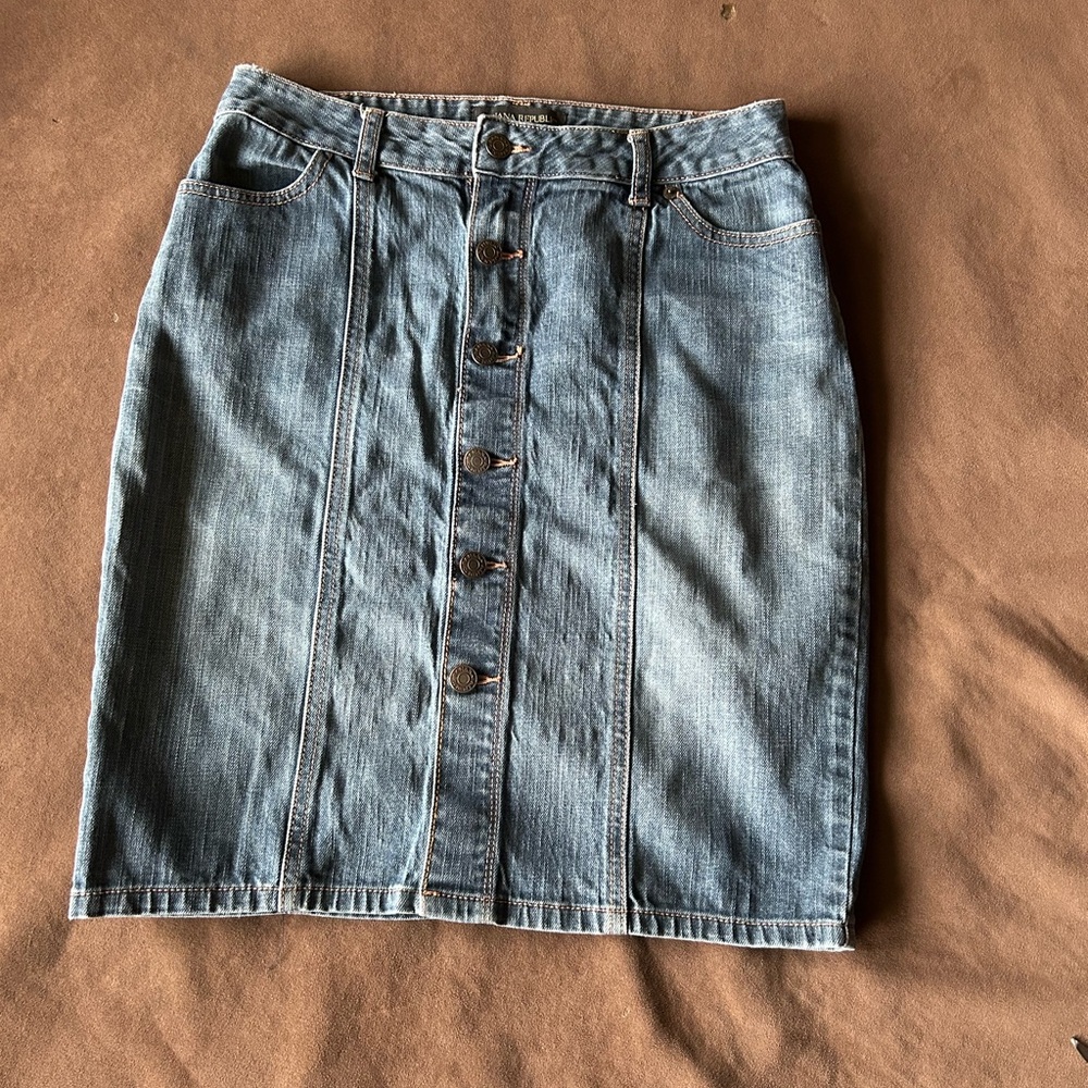 Banana Republic Blue Knee-Length Pencil Skirt